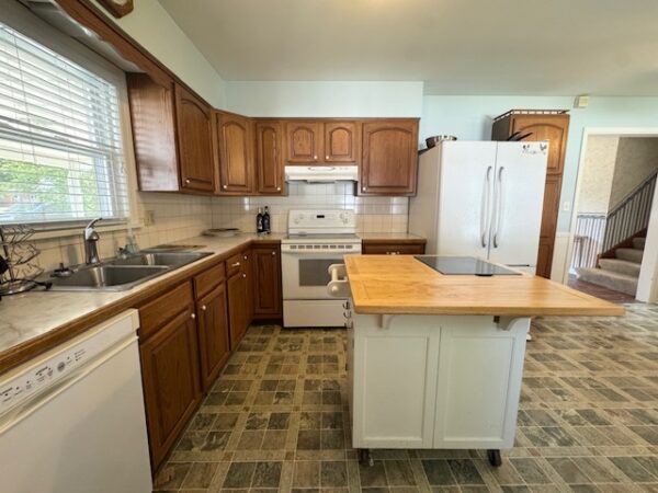 1225 Sandefur Dr., Henderson, KY 42420