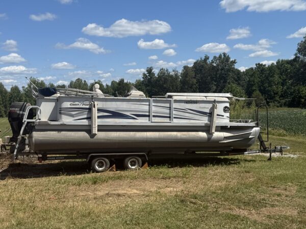 PONTOON BOAT - UTV - TOOLS & MORE