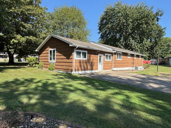 3054 Elmwood Dr., Henderson, KY