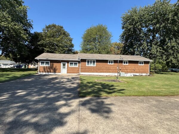 3054 Elmwood Dr., Henderson, KY