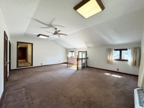 3054 Elmwood Dr., Henderson, KY
