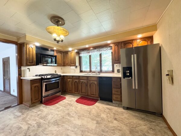 3054 Elmwood Dr., Henderson, KY
