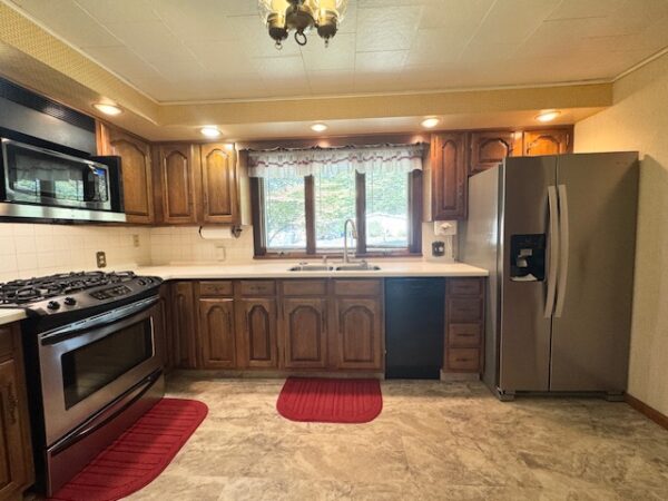 3054 Elmwood Dr., Henderson, KY