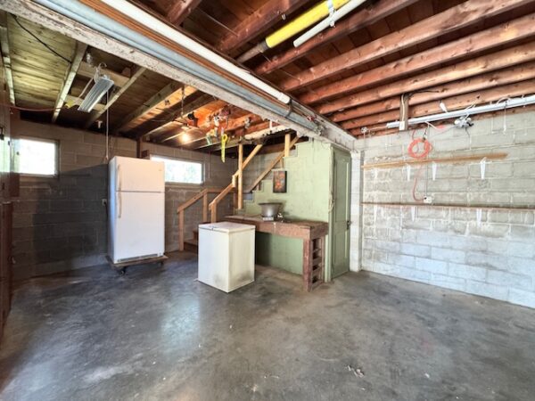 3054 Elmwood Dr., Henderson, KY