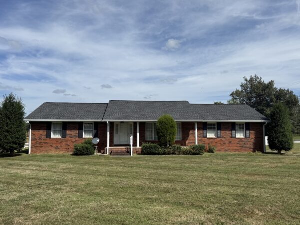 LIVE AUCTION - BRICK HOME, SHOP ON 1.7 ACRE LOT - HOUSEHOLD FURNISHINGS & MORE