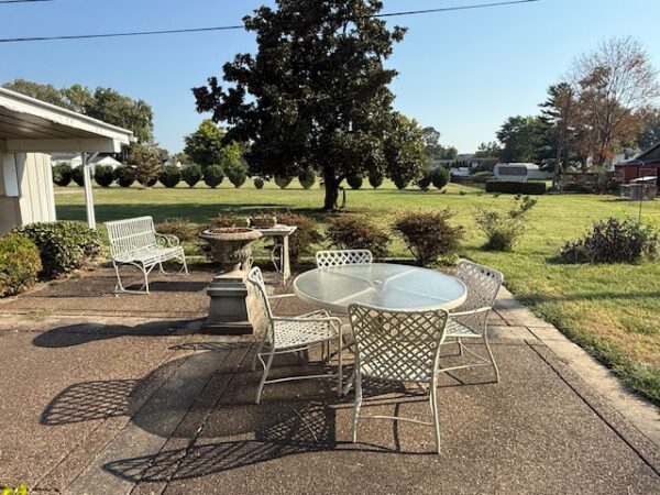 6 RIVERDALE CT., HENDERSON, KY