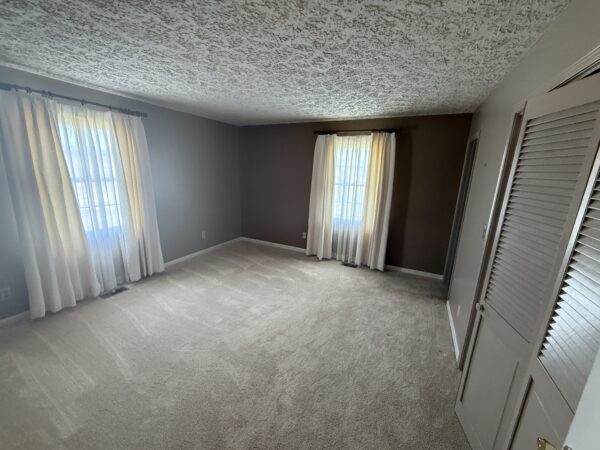 LIVE AUCTION - BRICK HOME, SHOP ON 1.7 ACRE LOT - HOUSEHOLD FURNISHINGS & MORE
