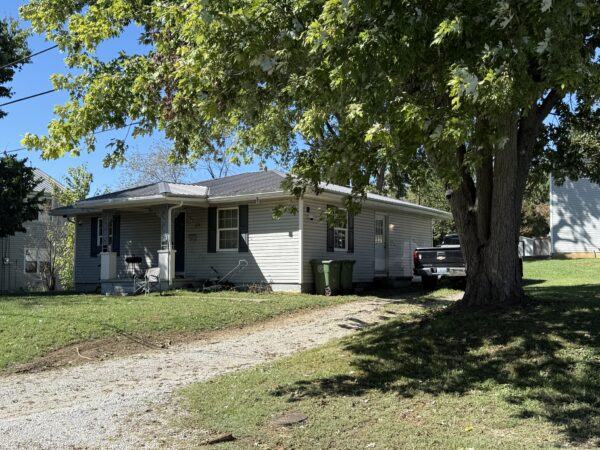 NICE HOME & LOT