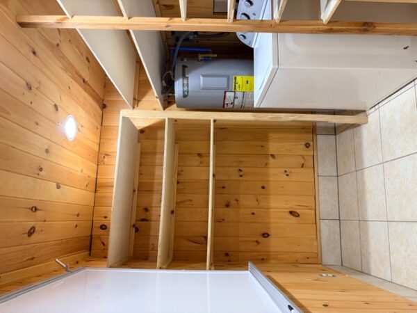 20.42 ACRES with NICE HOME, BARNS & POLE BARN HOME