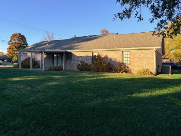 IMG_6738 2,100 BRICK sq ft HOME ON CORNER LOT