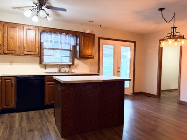 IMG_6744 2,100 BRICK sq ft HOME ON CORNER LOT