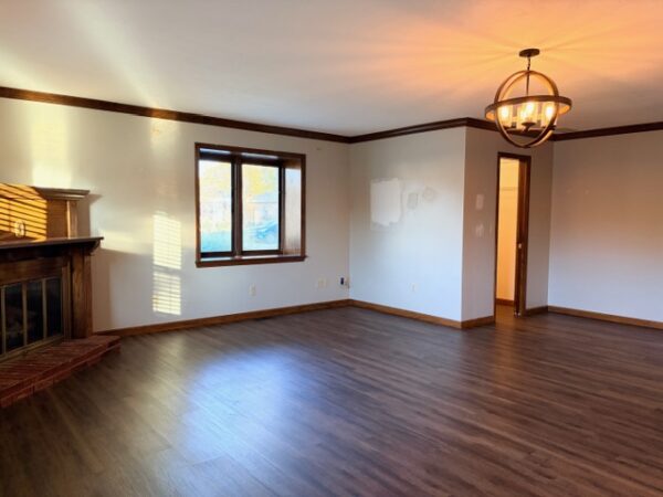 IMG_6752 2,100 BRICK sq ft HOME ON CORNER LOT