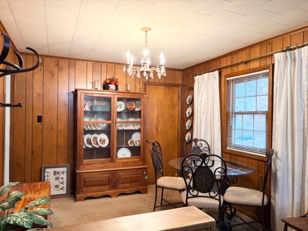 885 Chickasaw Dr., Madisonville, KY 42431