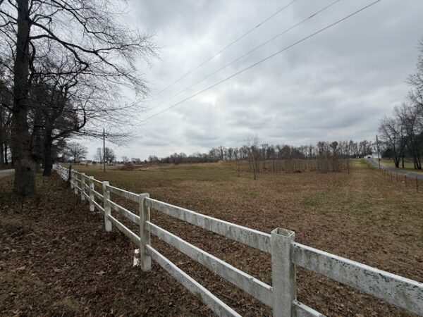 IMG_1286 21.17+/- ACRES IN TWO TRACTS - HOME-POND-BUILDING SITE