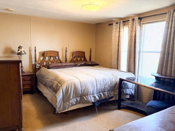 IMG_7238 21.17+/- ACRES IN TWO TRACTS - HOME-POND-BUILDING SITE