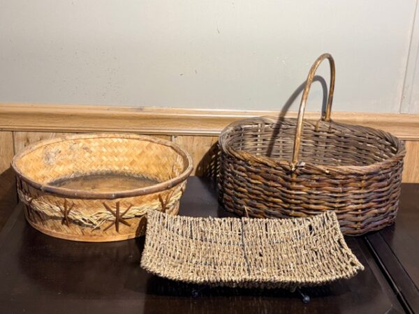 FURNISHINGS - CHRISTMAS DECOR - HOUSEHOLD ITEMS