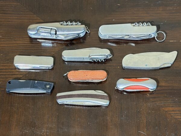 FURNISHINGS - CHRISTMAS DECOR - HOUSEHOLD ITEMS