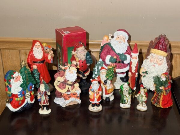 FURNISHINGS - CHRISTMAS DECOR - HOUSEHOLD ITEMS
