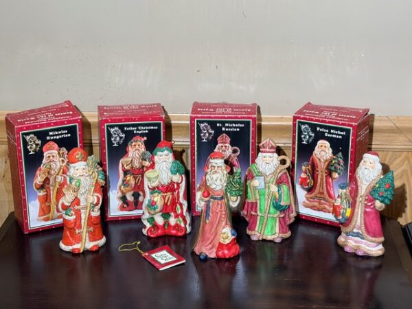 FURNISHINGS - CHRISTMAS DECOR - HOUSEHOLD ITEMS