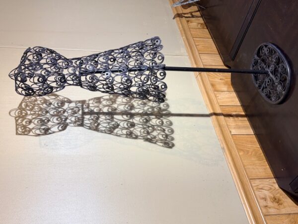 FURNISHINGS - CHRISTMAS DECOR - HOUSEHOLD ITEMS