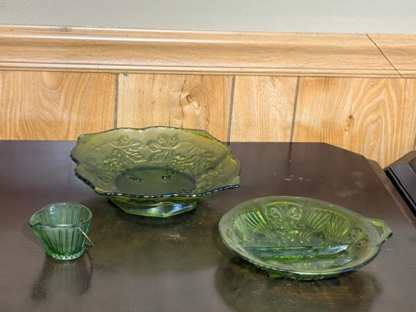 FURNISHINGS - CHRISTMAS DECOR - HOUSEHOLD ITEMS