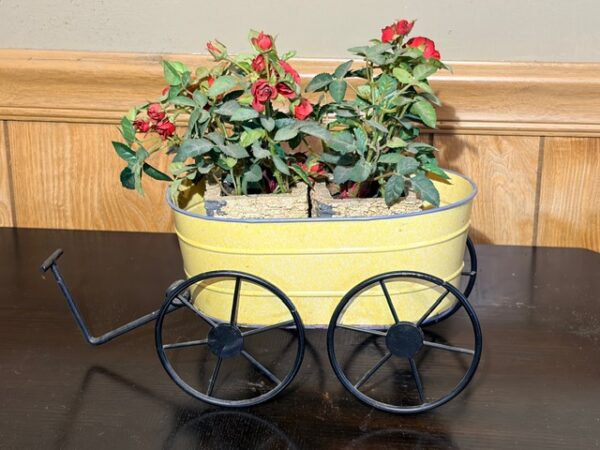 FURNISHINGS - CHRISTMAS DECOR - HOUSEHOLD ITEMS