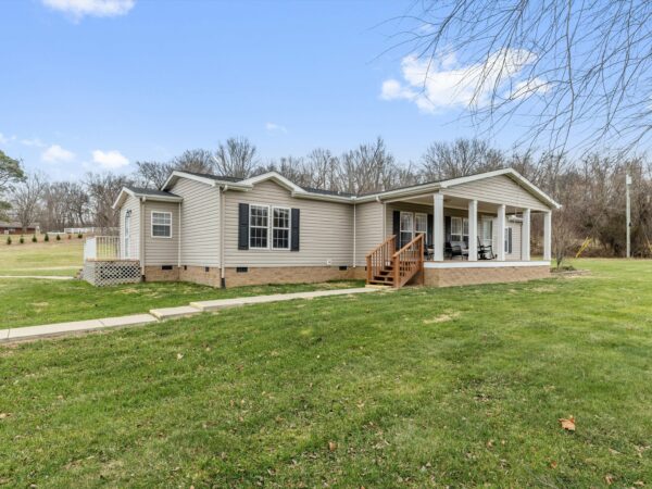 8135 Old US Hwy 60 E., Spottsville, KY 42458