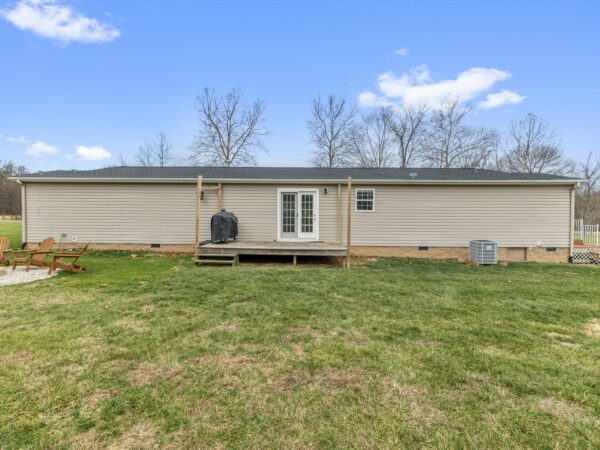 8135 Old US Hwy 60 E., Spottsville, KY 42458