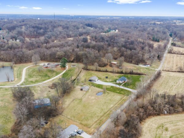 8135 Old US Hwy 60 E., Spottsville, KY 42458