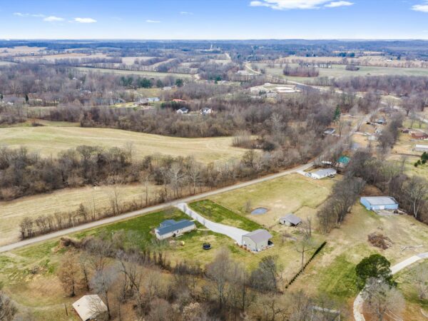 8135 Old US Hwy 60 E., Spottsville, KY 42458