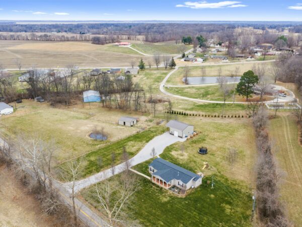 8135 Old US Hwy 60 E., Spottsville, KY 42458