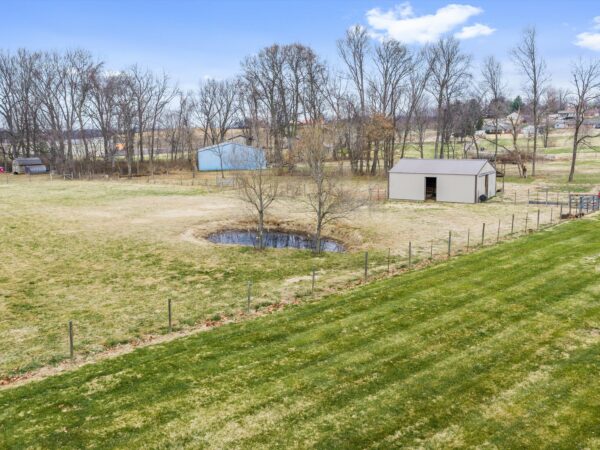 8135 Old US Hwy 60 E., Spottsville, KY 42458