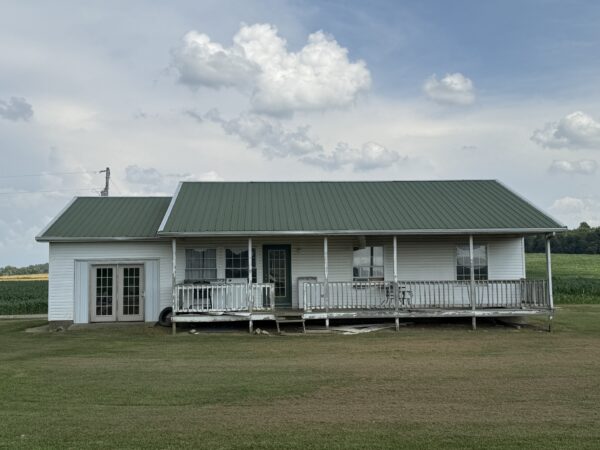 IMG_6112 170+/- ACRES-50 POULTRY HOUSES-5 HOMES-OFFERED IN 9 TRACTS