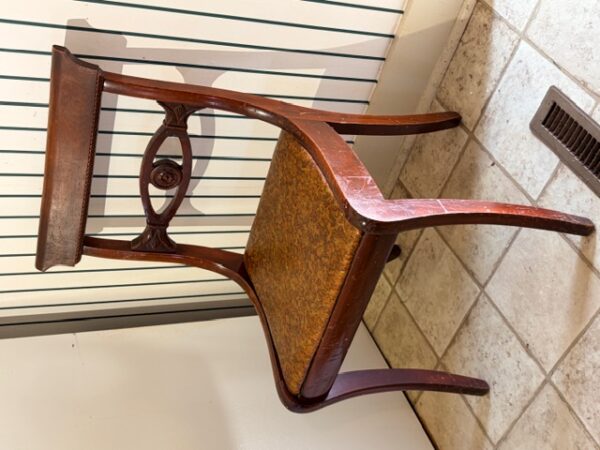 IMG_8026 ANTIQUES - FURNISHINGS - COLLECTIBLES