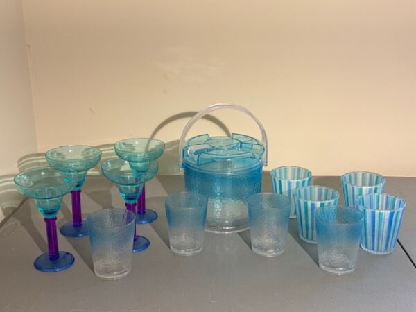 IMG_8319 ANTIQUES - FURNISHINGS - COLLECTIBLES