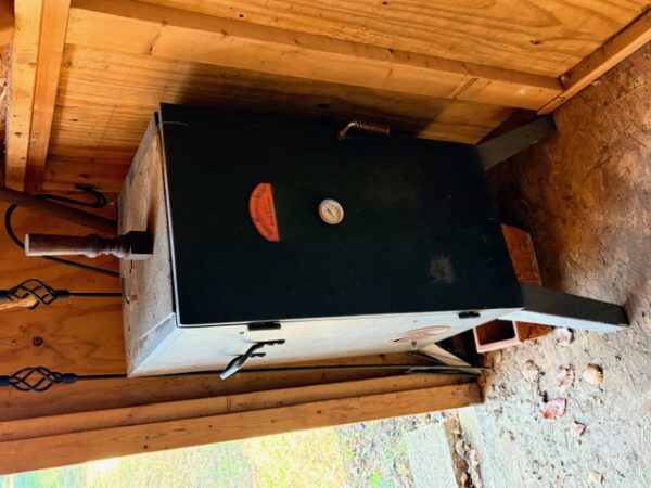 IMG_8833 ANTIQUES - FURNISHINGS - COLLECTIBLES