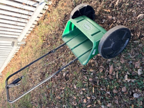 IMG_8843 ANTIQUES - FURNISHINGS - COLLECTIBLES