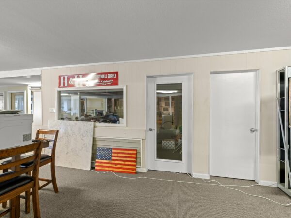 COMMERCIAL PROPERTY ON 1.3+/- ACRE LOT