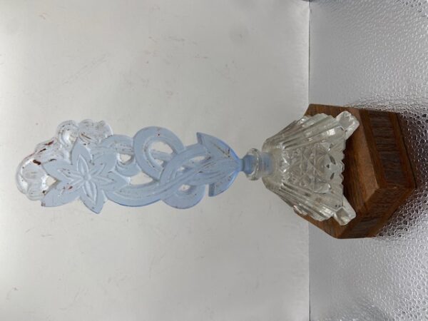 ANTIQUES - GLASSWARE - COLLECTIBLES