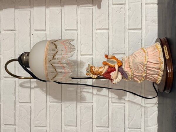 RV - TRUCK - SUV - FURNISHINGS - ANTIQUES