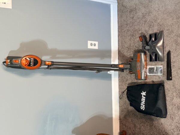 RV - TRUCK - SUV - FURNISHINGS - ANTIQUES