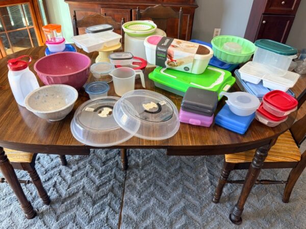 RV - TRUCK - SUV - FURNISHINGS - ANTIQUES