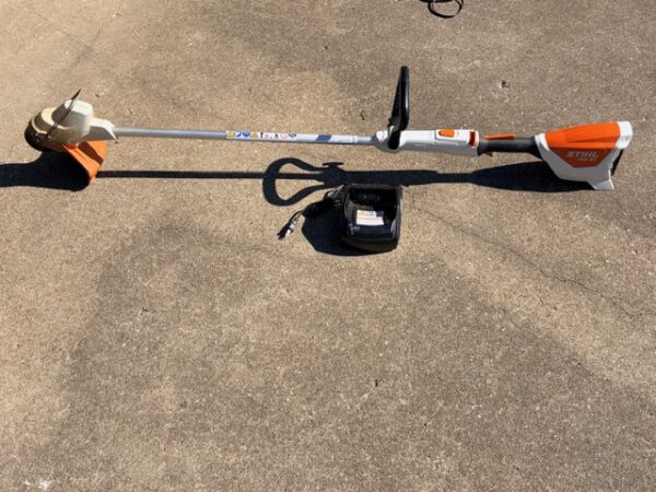 RV - TRUCK - SUV - FURNISHINGS - ANTIQUES