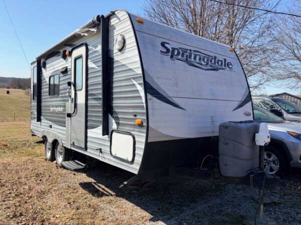 RV - TRUCK - SUV - FURNISHINGS - ANTIQUES