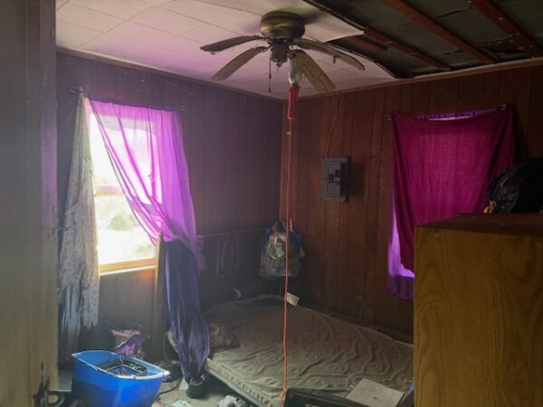 COTTAGE STYLE HOME ON 30'x150' LOT