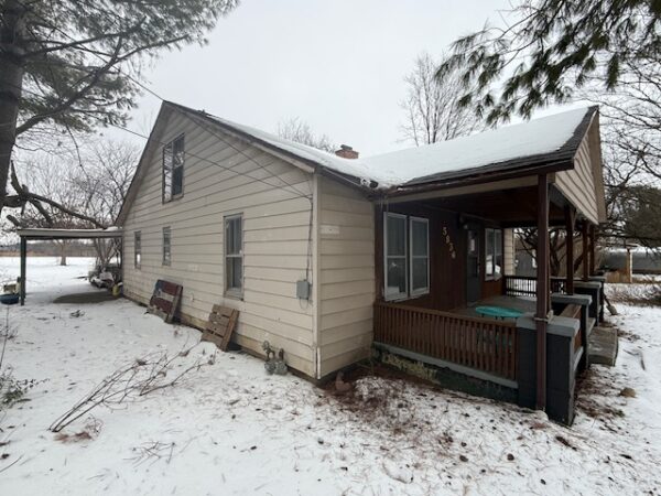 2 SINGLE FAMILY HOMES OR INVESTMENT PROPERTIES