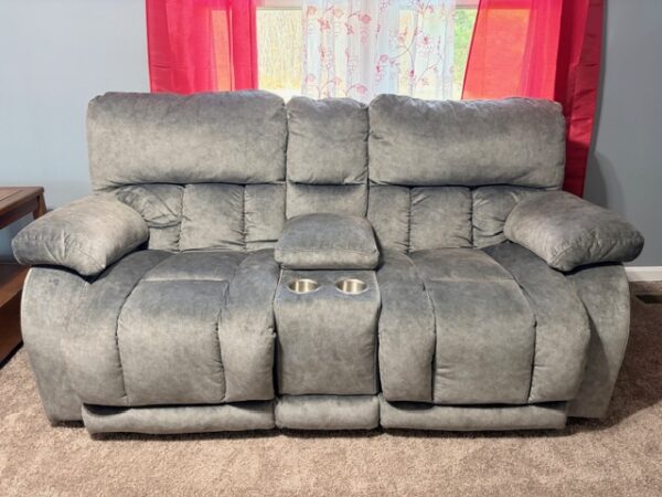 RV - TRUCK - SUV - FURNISHINGS - ANTIQUES