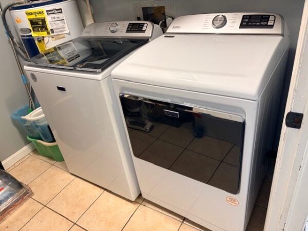 RV - TRUCK - SUV - FURNISHINGS - ANTIQUES