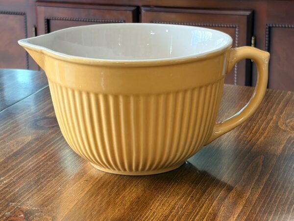 RV - TRUCK - SUV - FURNISHINGS - ANTIQUES