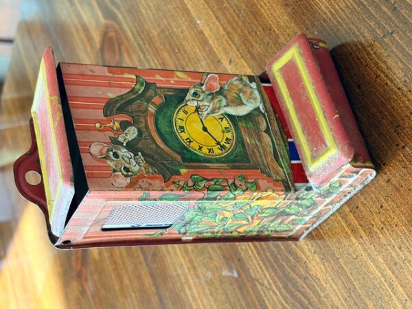 RV - TRUCK - SUV - FURNISHINGS - ANTIQUES